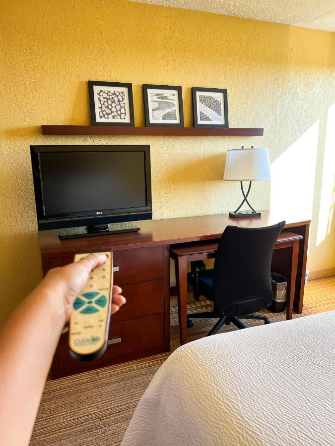 Hotel Courtyard By Marriott Alexandria Pentagon South Zewnętrze zdjęcie